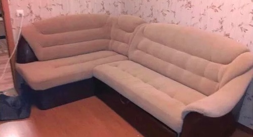 Перетяжка углового дивана. Симферополь